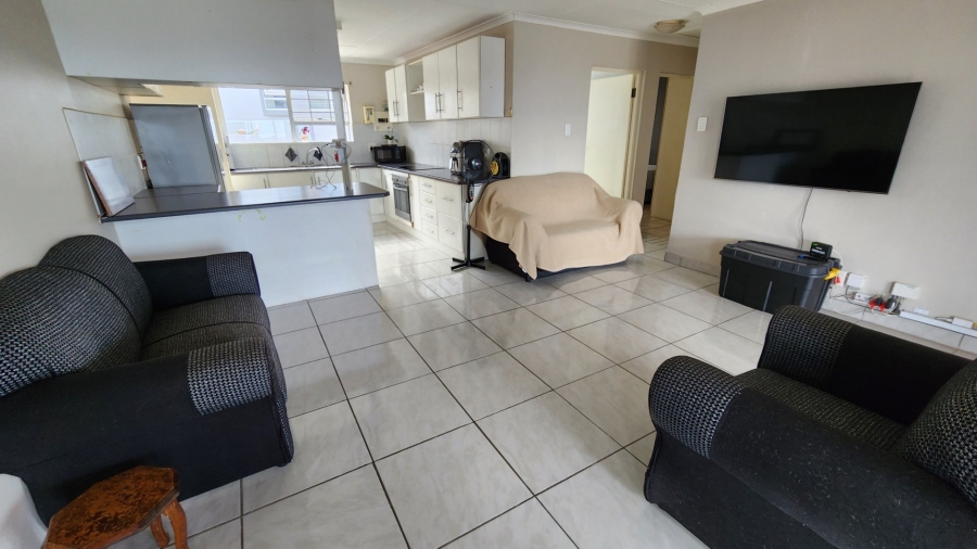 8 Bedroom Property for Sale in Dana Bay Western Cape